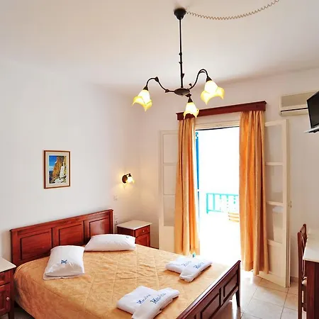 Aparthotel Karkisia *